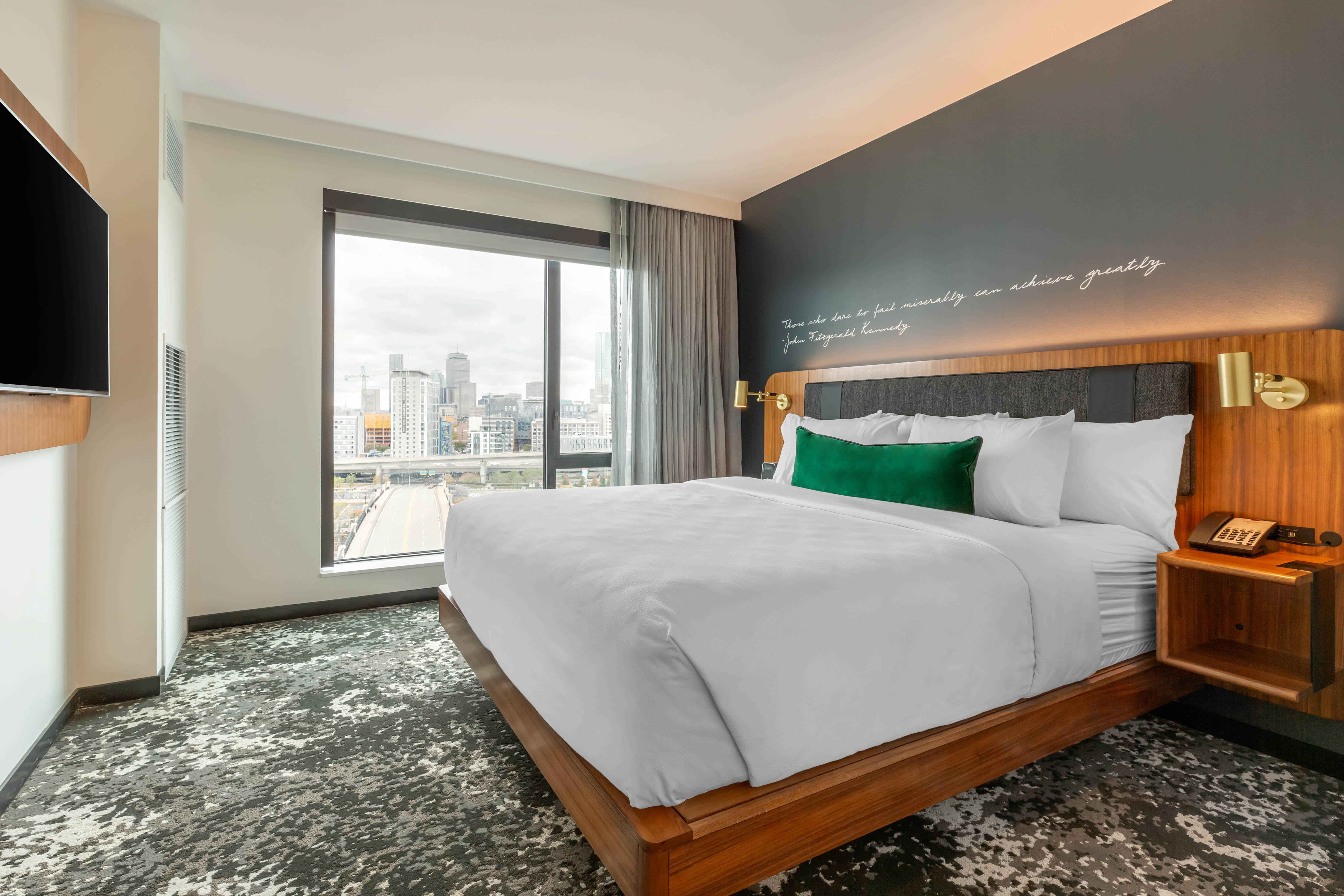 Cambria Hotel Boston Downtown - Seaport Exterior foto