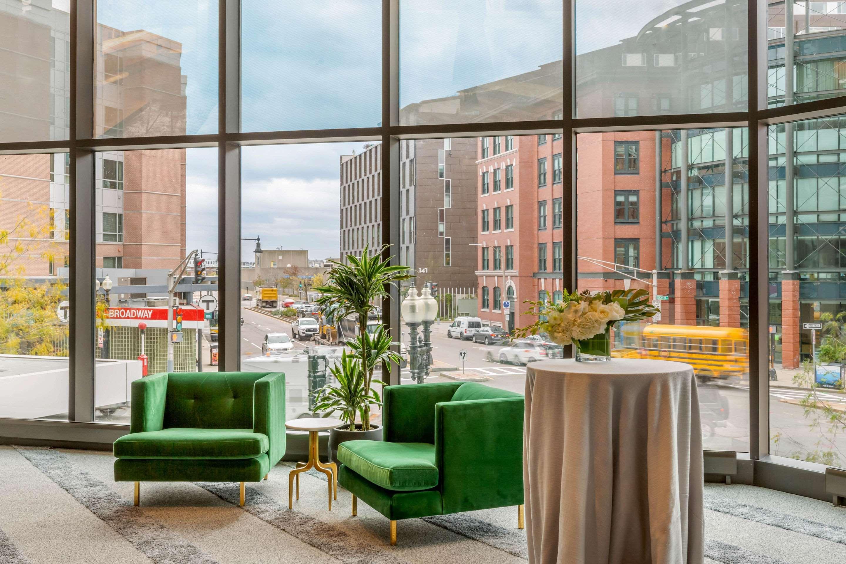 Cambria Hotel Boston Downtown - Seaport Exterior foto