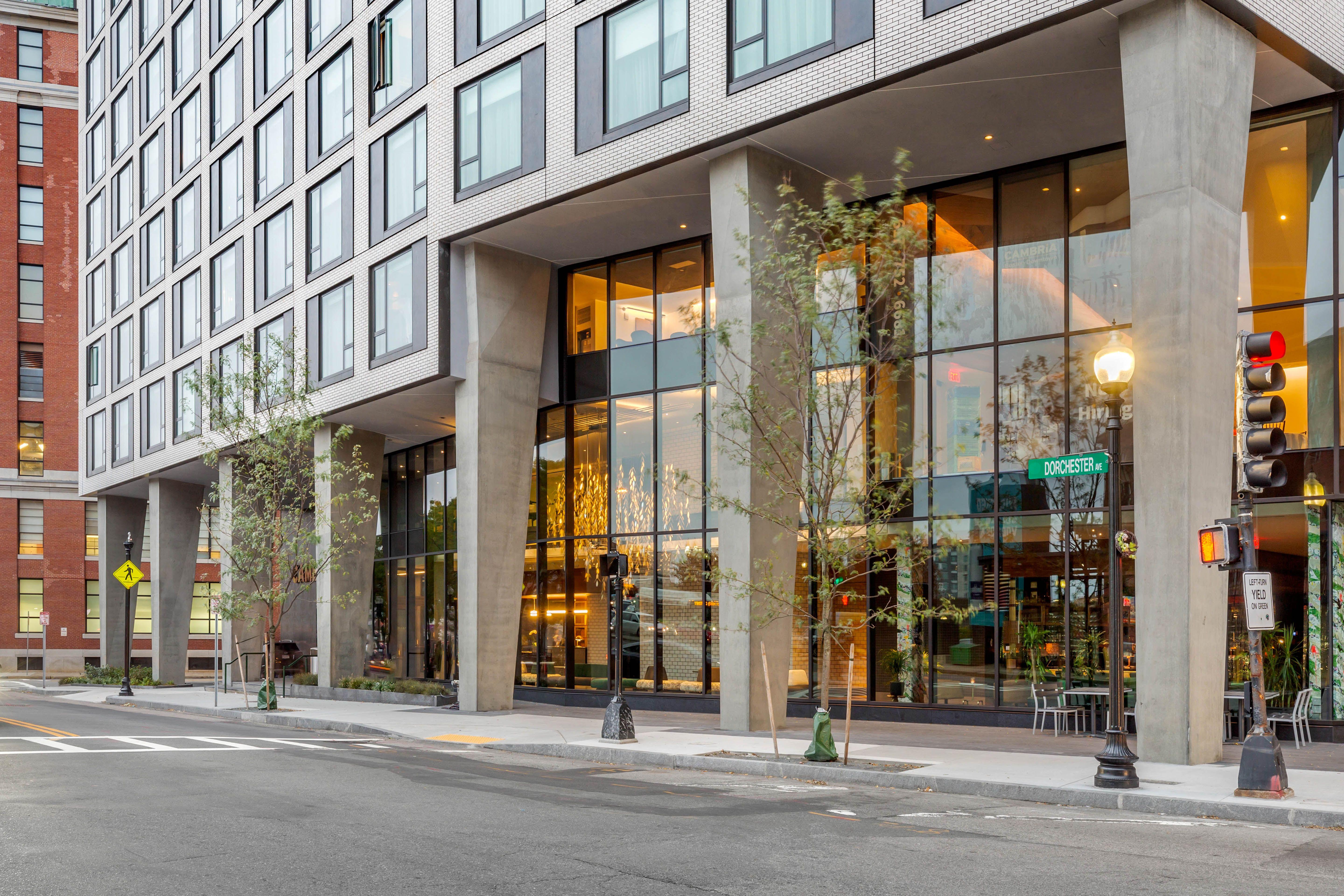 Cambria Hotel Boston Downtown - Seaport Exterior foto