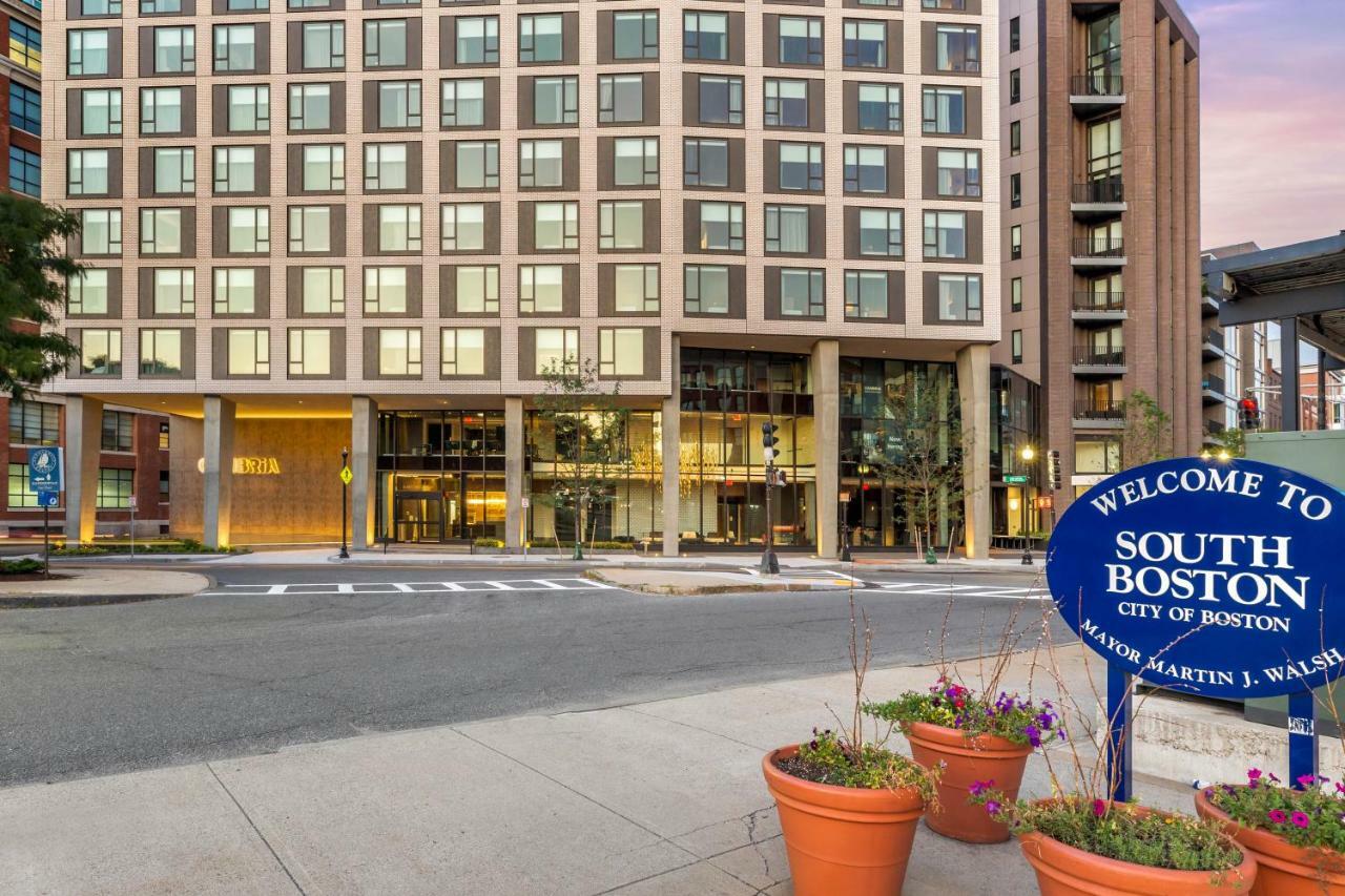 Cambria Hotel Boston Downtown - Seaport Exterior foto